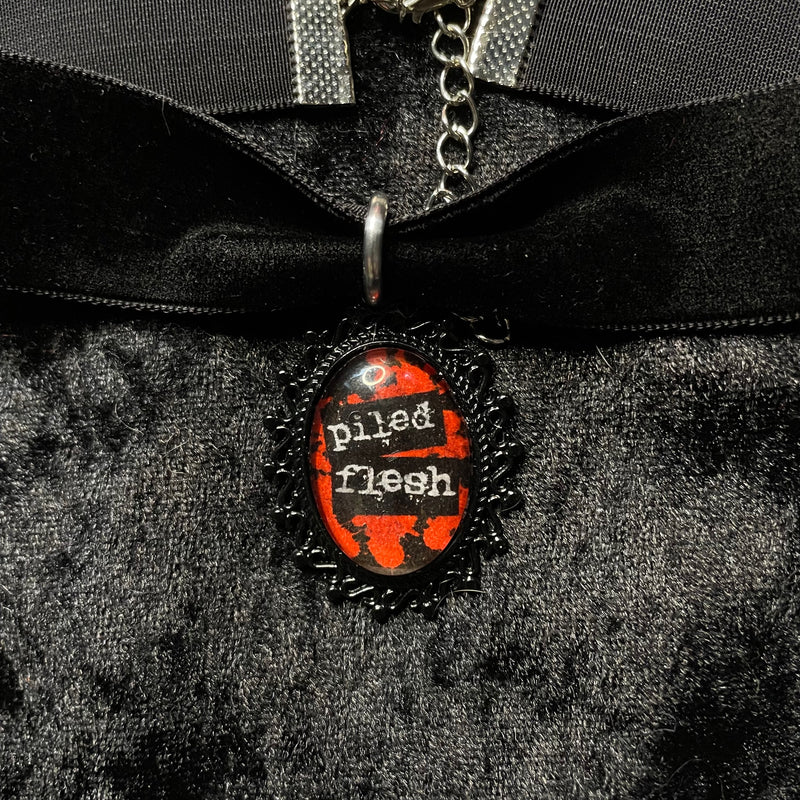 PILED FLESH GOTHIC CHOKER