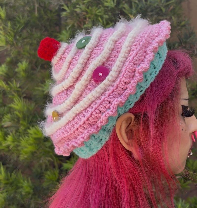 CUTIE PINK CAKE BERET