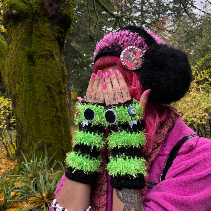 MY FRIEND MONSTER WARMERS